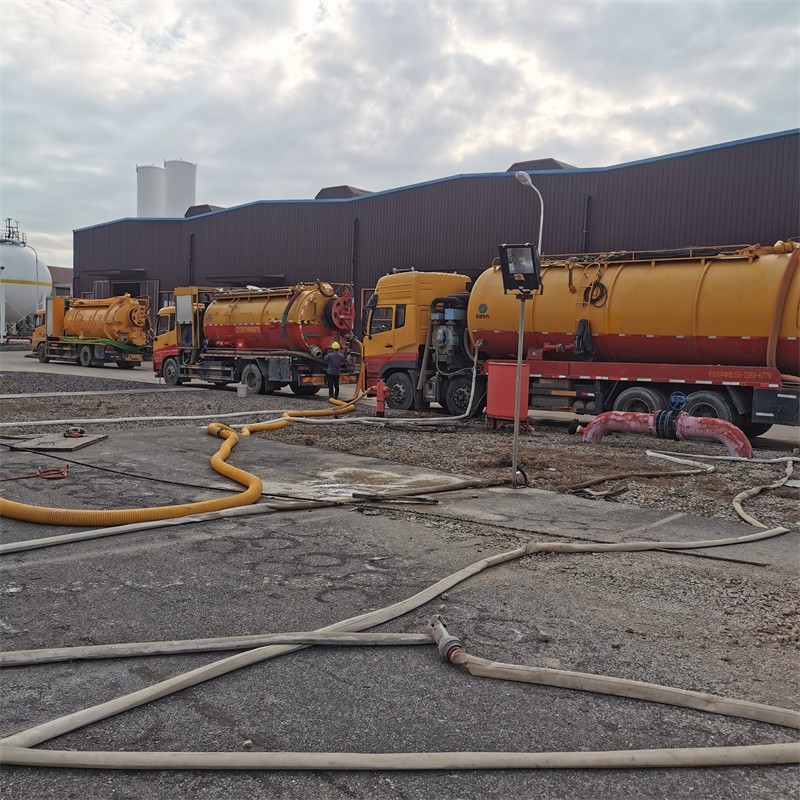 旺苍污水池清理