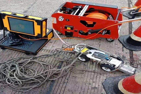 旺苍CCTV管道检测机器人