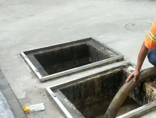 旺苍化粪池清理