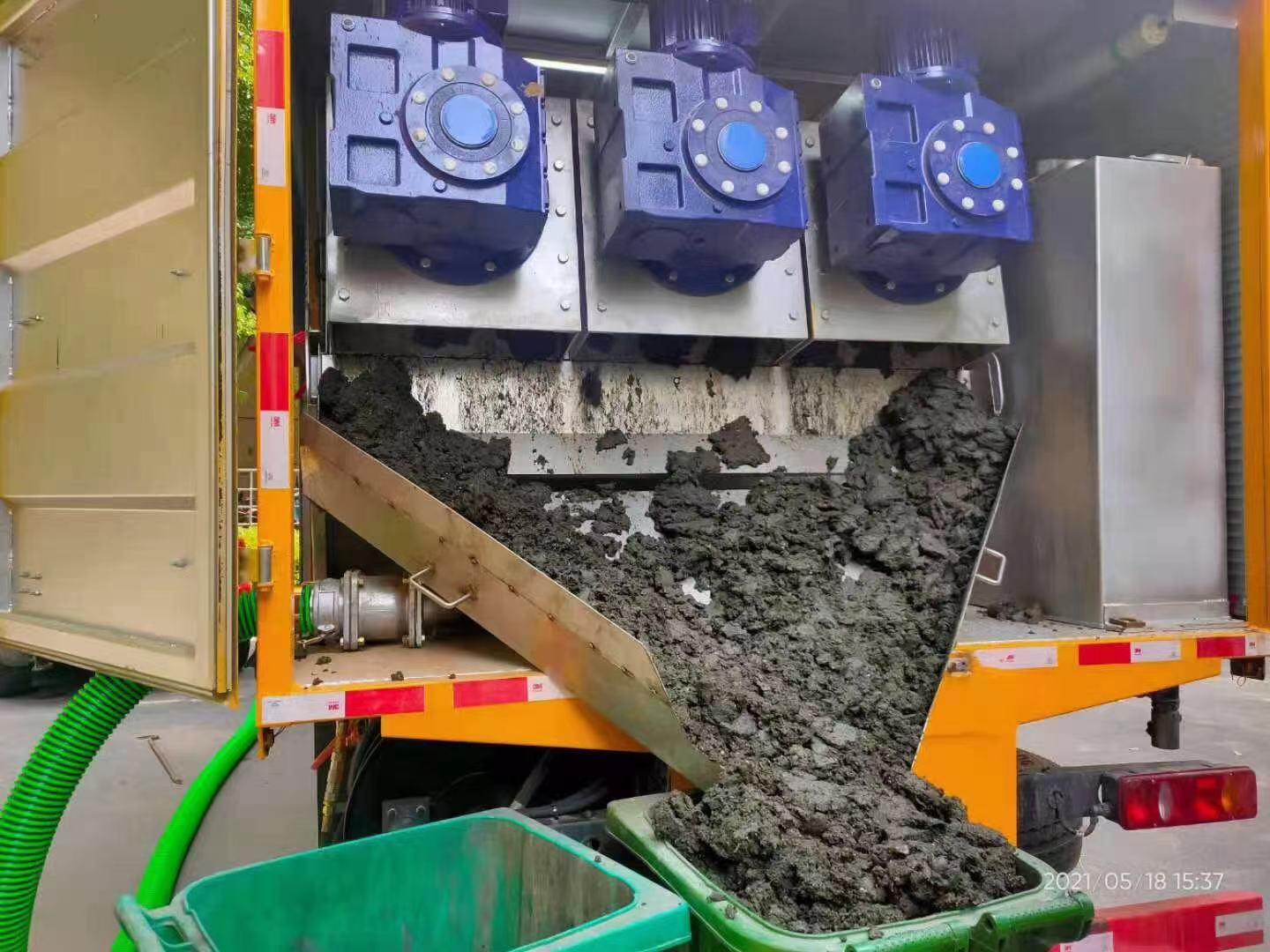 旺苍化粪池清掏城市维护站-泥浆净化干湿分离处理